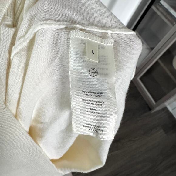 The Row Seiler Ivory Merino Wool Cashmere Knit Turtleneck Sweater L NEW Cream - Picture 6 of 7